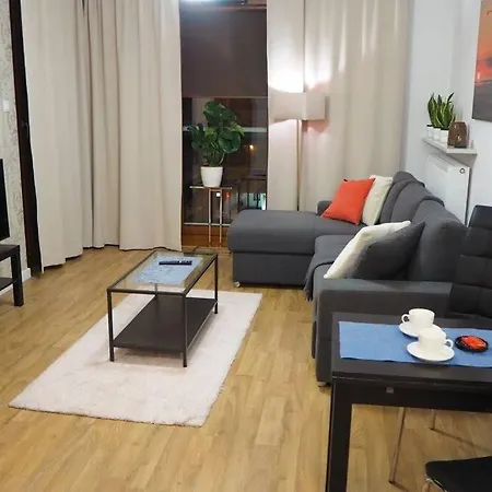 Wilanów Close To Town Hall&palace * Varsovia