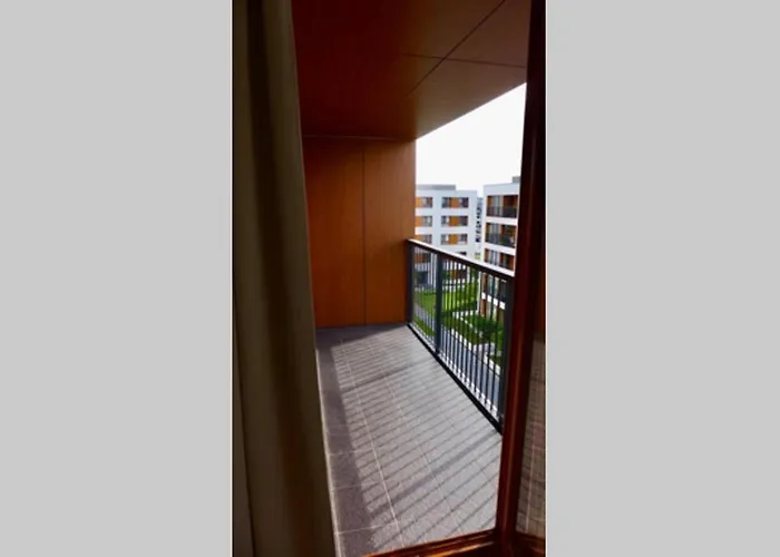 Wilanow Close To Town Hall And Palace * Warszawa