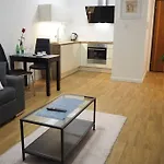 Wilanow Close To Town Hall And Palace Apartman *