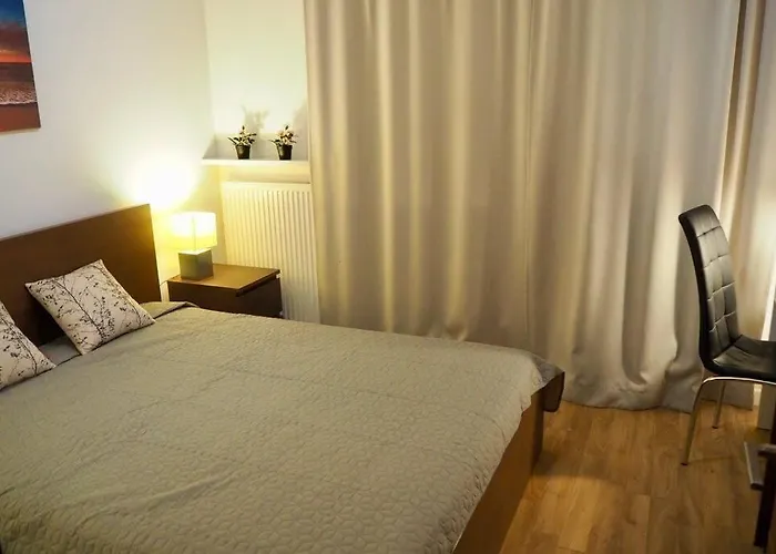 Wilanow Close To Town Hall And Palace * Warszawa